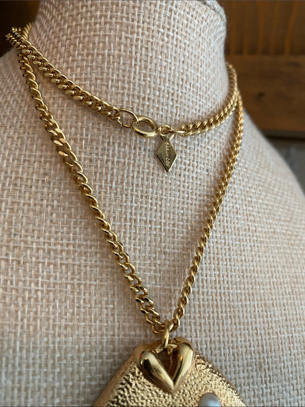 RARE Sarah Cov “Tiger Fish” Pendant Necklace - Picture 3 of 5